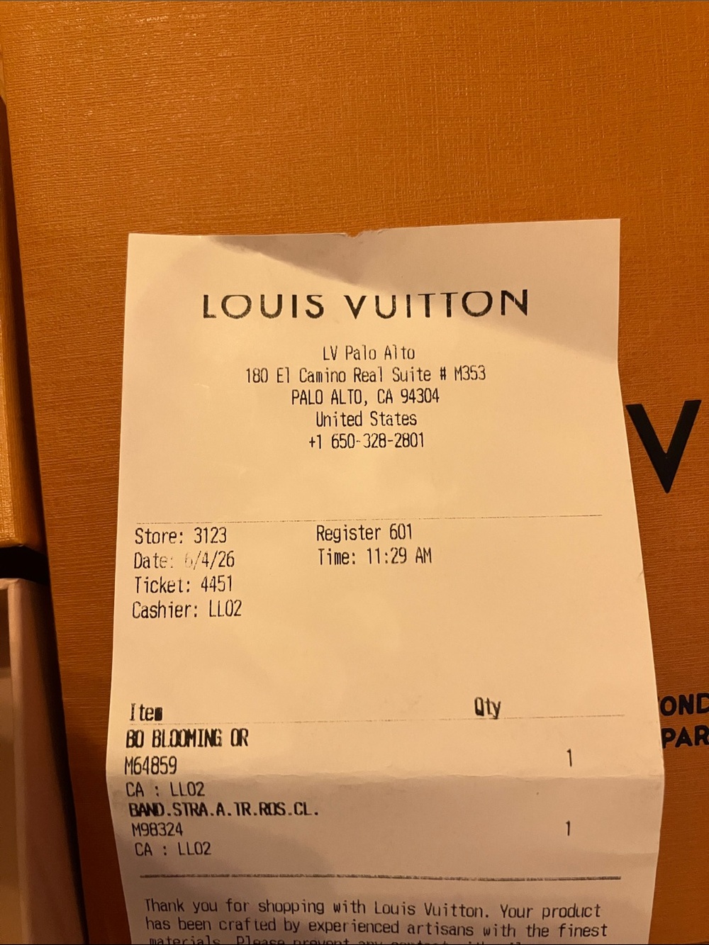 Louis Vuitton Blooming Earrings NWT - Picture 6 of 7